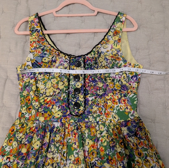 New Directions Yellow Pink Scoop Neck Sundress Midi Witb Button Detailing - Picture 9 of 12
